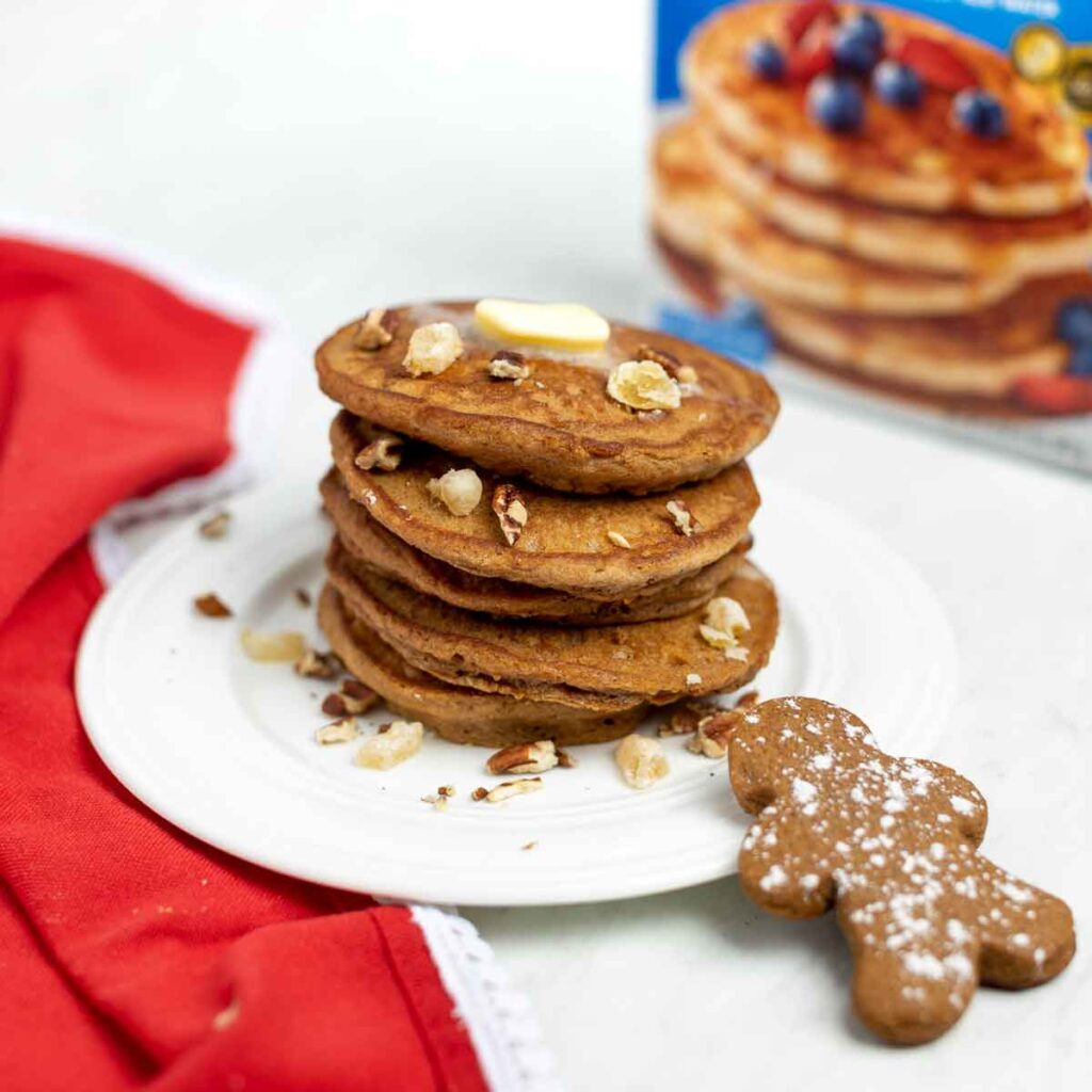 gingerbread-pancakes-krusteaz